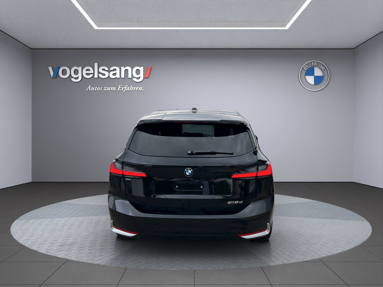 BMW 218d Active Tourer DKG, Diesel, Occasioni / Usate, Automatico - 7