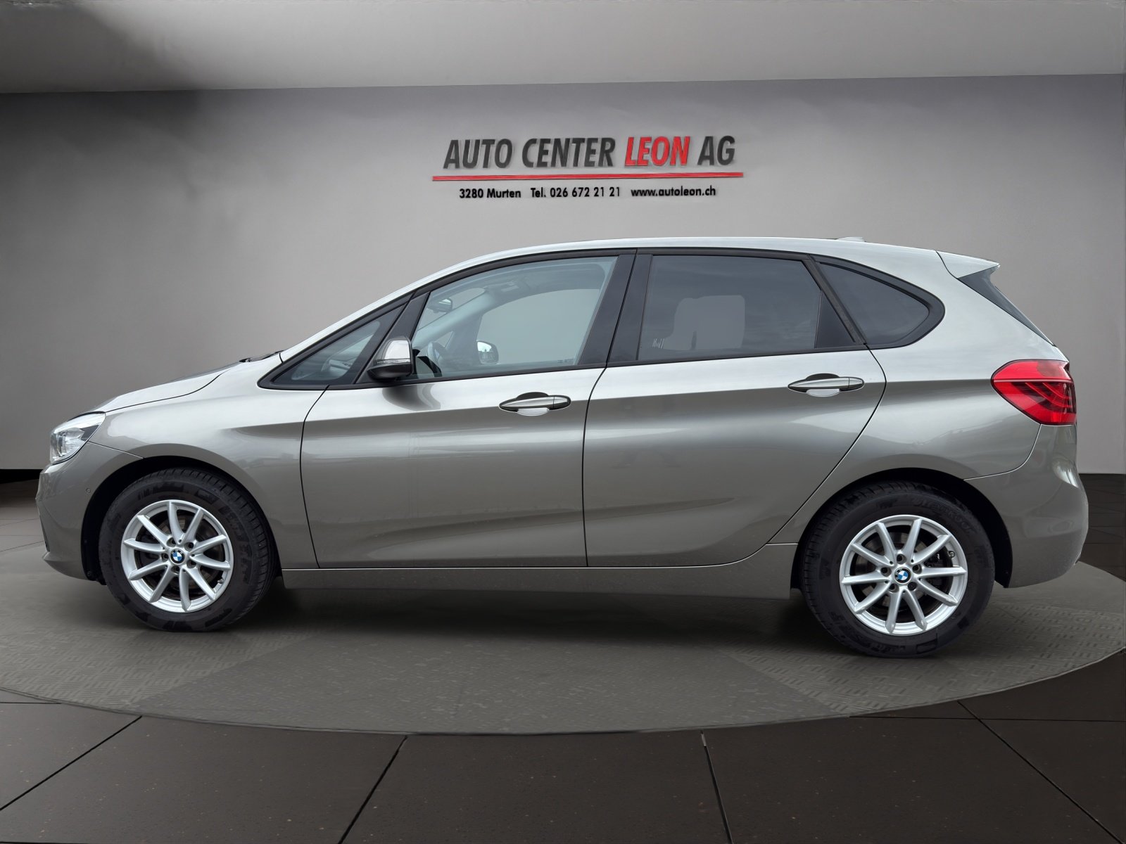 BMW 218d Active Tourer Steptronic, Diesel, Second hand / Used, Automatic - 2