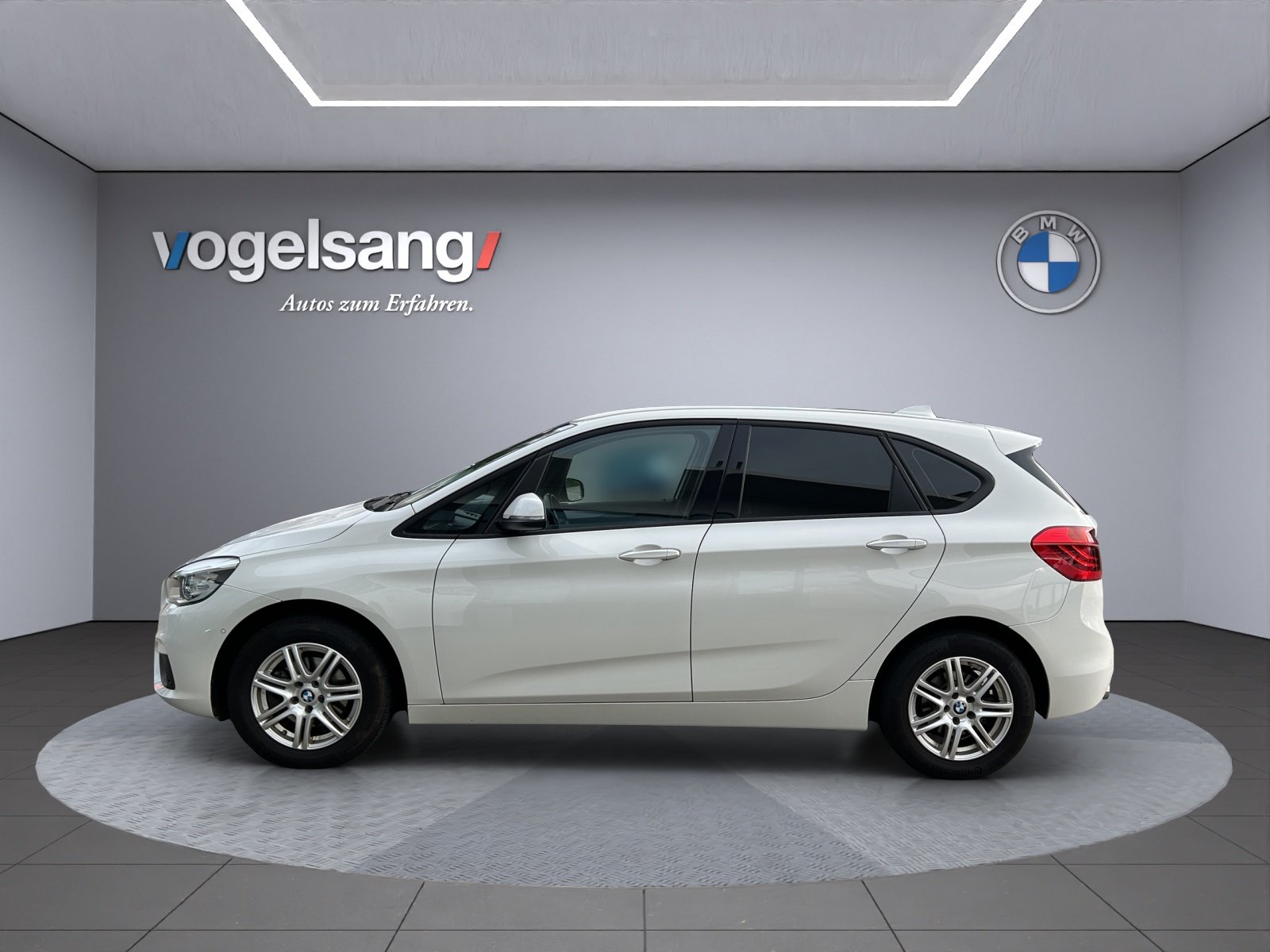 BMW 218d Active Tourer Steptronic, Diesel, Occasion / Gebraucht, Automatik - 4