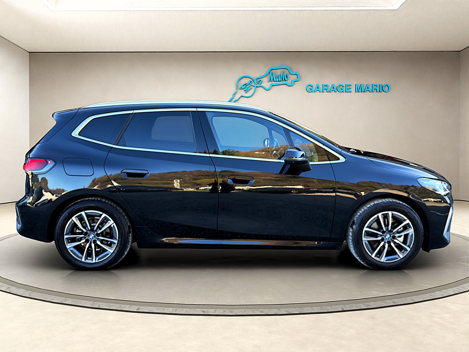 BMW 218i Active Tourer * M Sport * DKG, Petrol, Second hand / Used, Automatic - 4