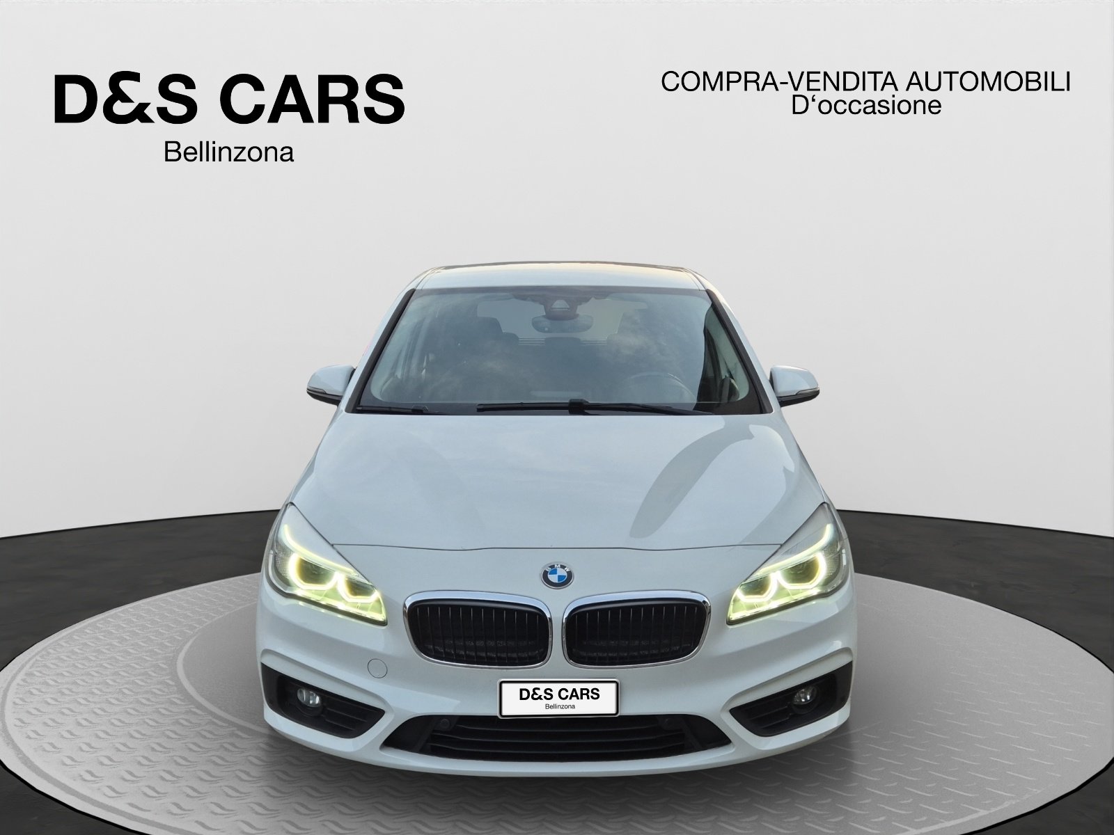 BMW 218i Active Tourer, Benzin, Occasion / Gebraucht, Handschaltung - 2