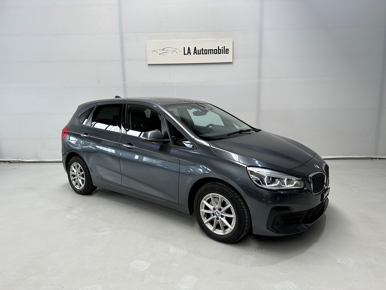 BMW 218d Active Tourer Steptronic, Diesel, Occasion / Utilisé, Automatique - 6
