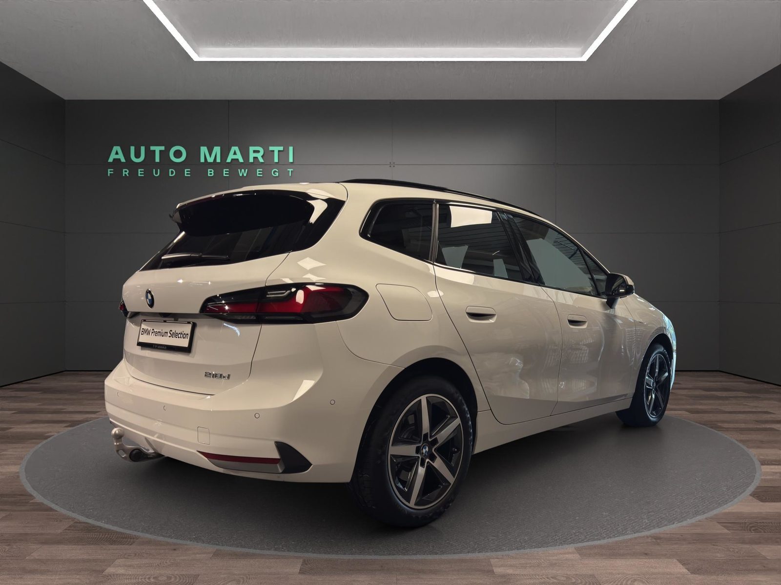 BMW 218d Active Tourer, Diesel, Occasion / Gebraucht, Automatik - 4