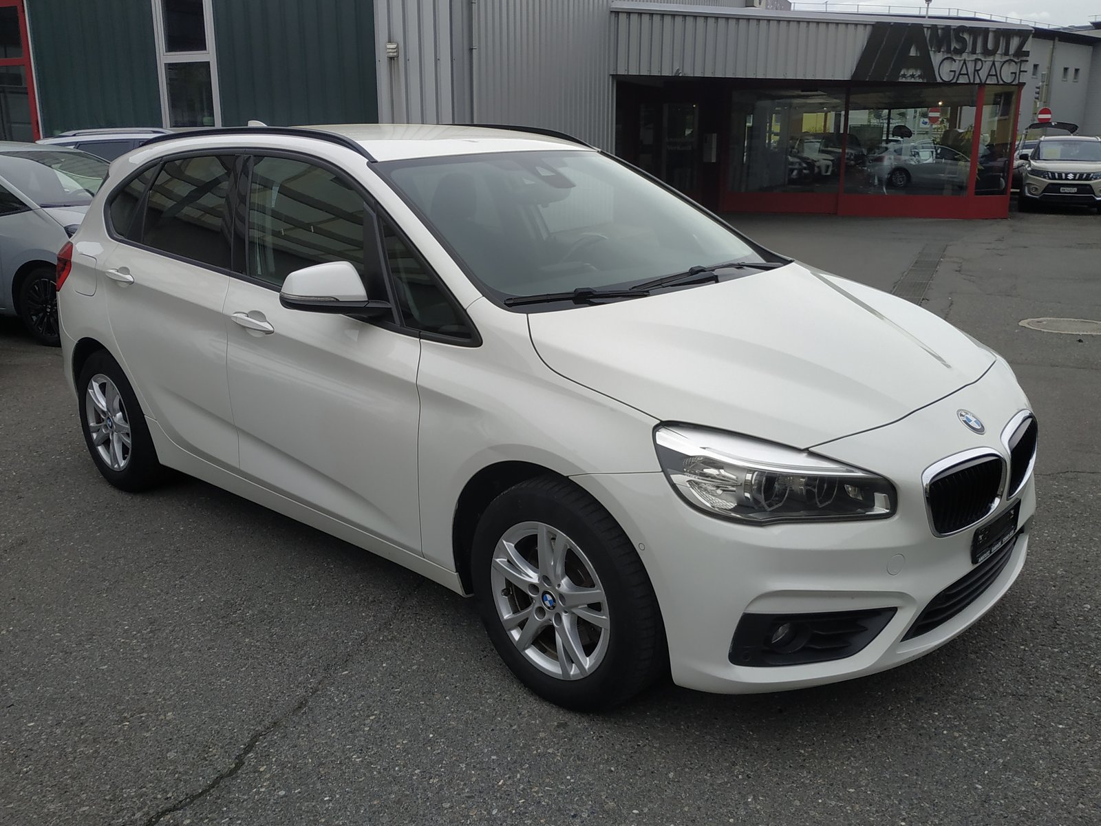 BMW 218i Active Tourer Steptronic Automat, Benzin, Occasion / Gebraucht, Automatik - 2