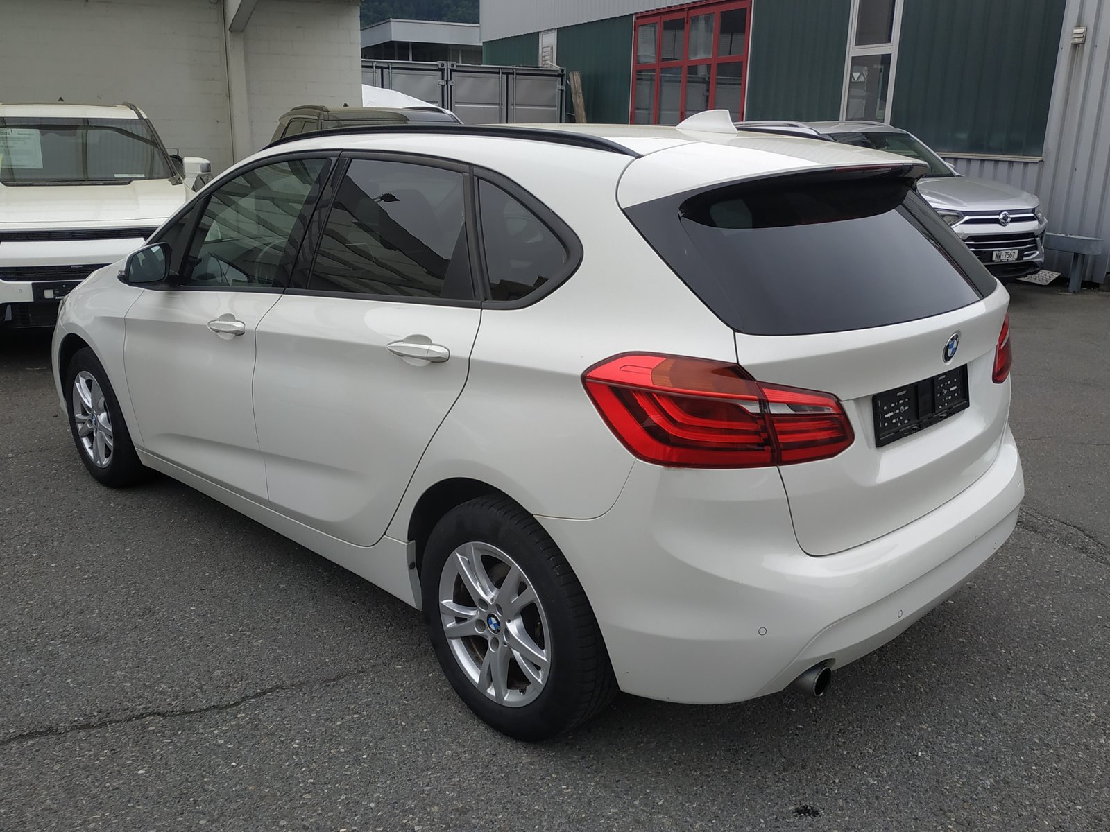 BMW 218i Active Tourer Steptronic Automat, Benzin, Occasion / Gebraucht, Automatik - 5