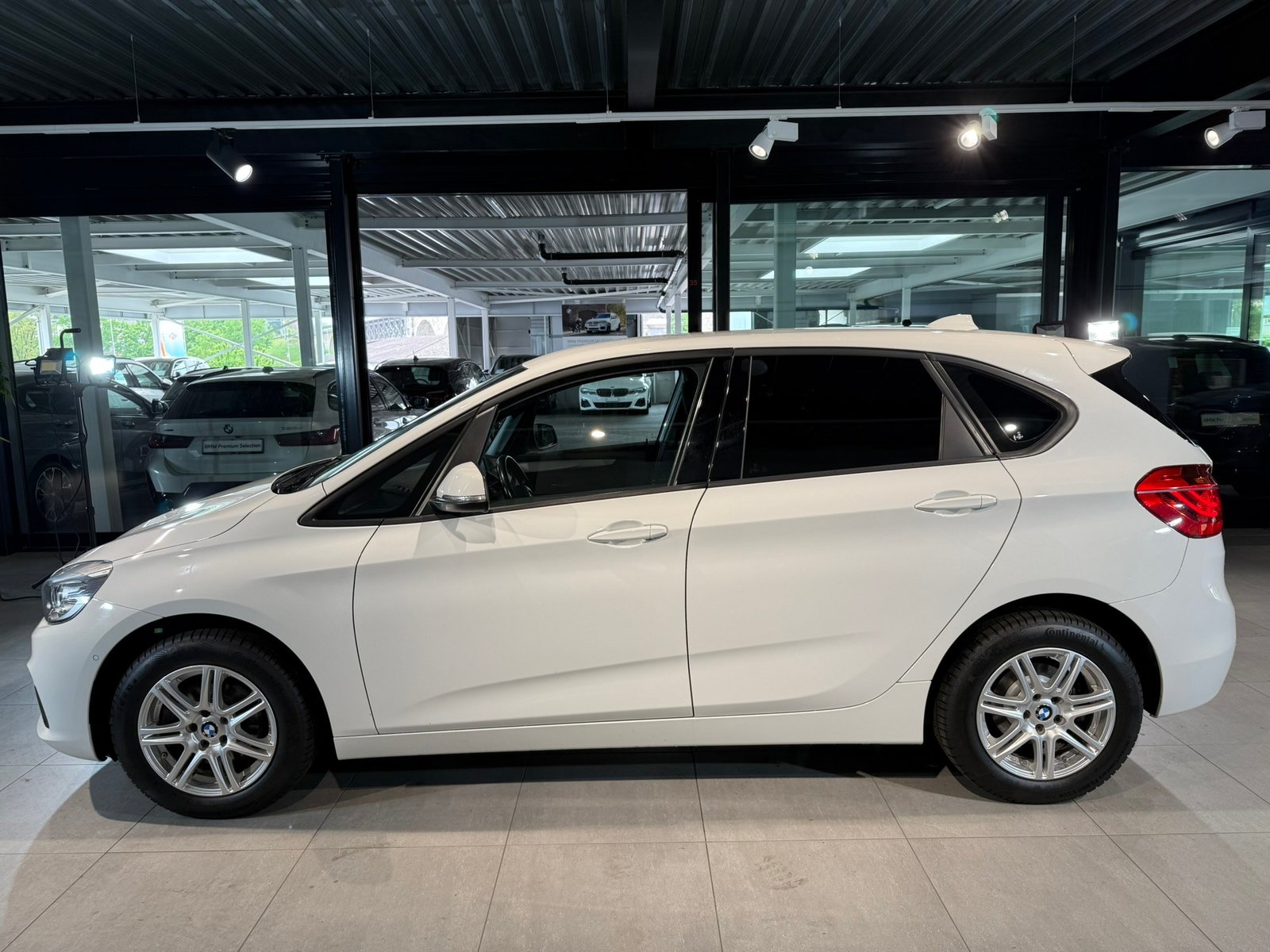 BMW 218d Active Tourer Steptronic, Diesel, Occasion / Gebraucht, Automatik - 3