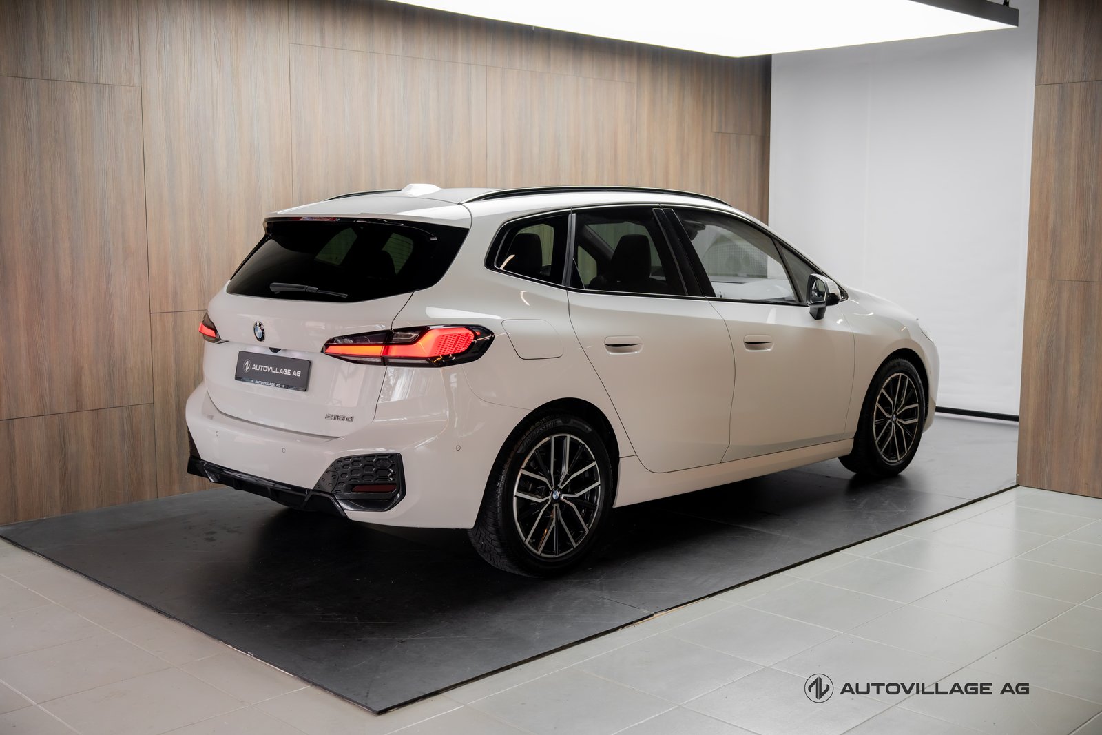 BMW 218d Active Tourer M Sport DKG, Diesel, Occasioni / Usate, Automatico - 2