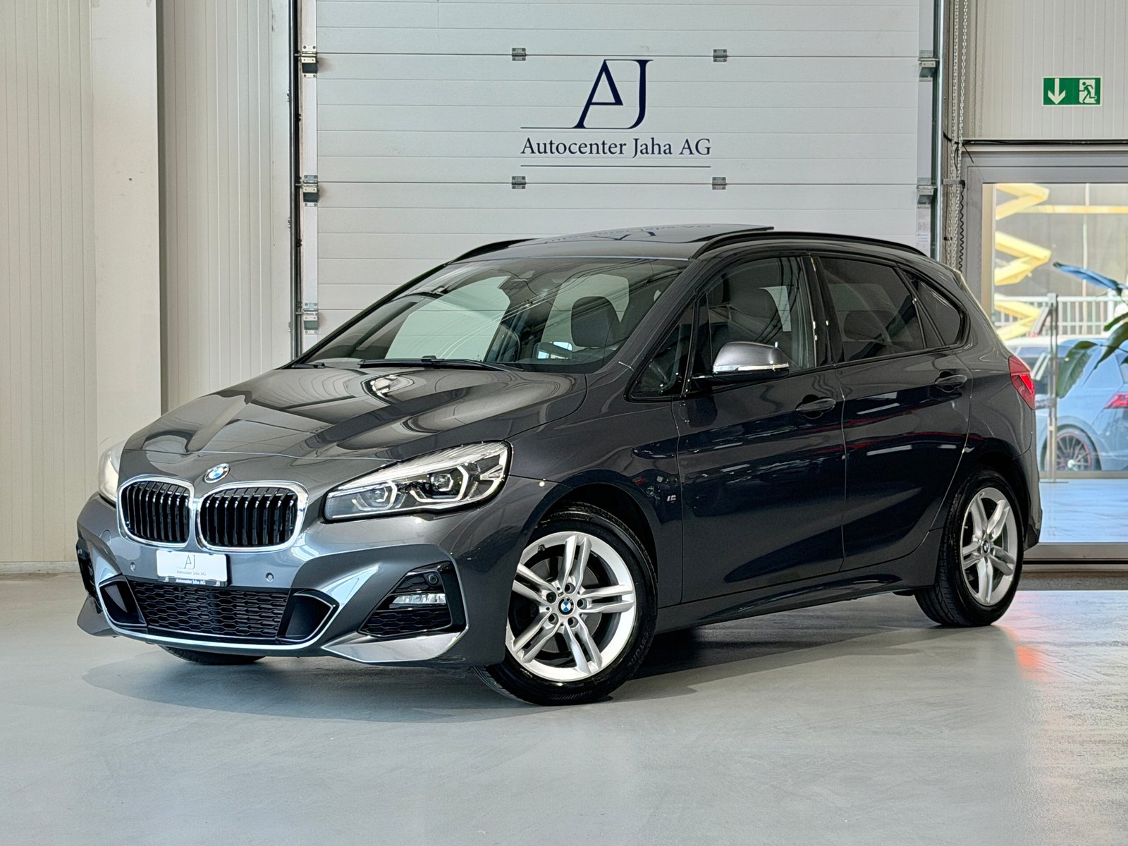 BMW 218d Active Tourer Steptronic M Sport (CH) AHK 1.