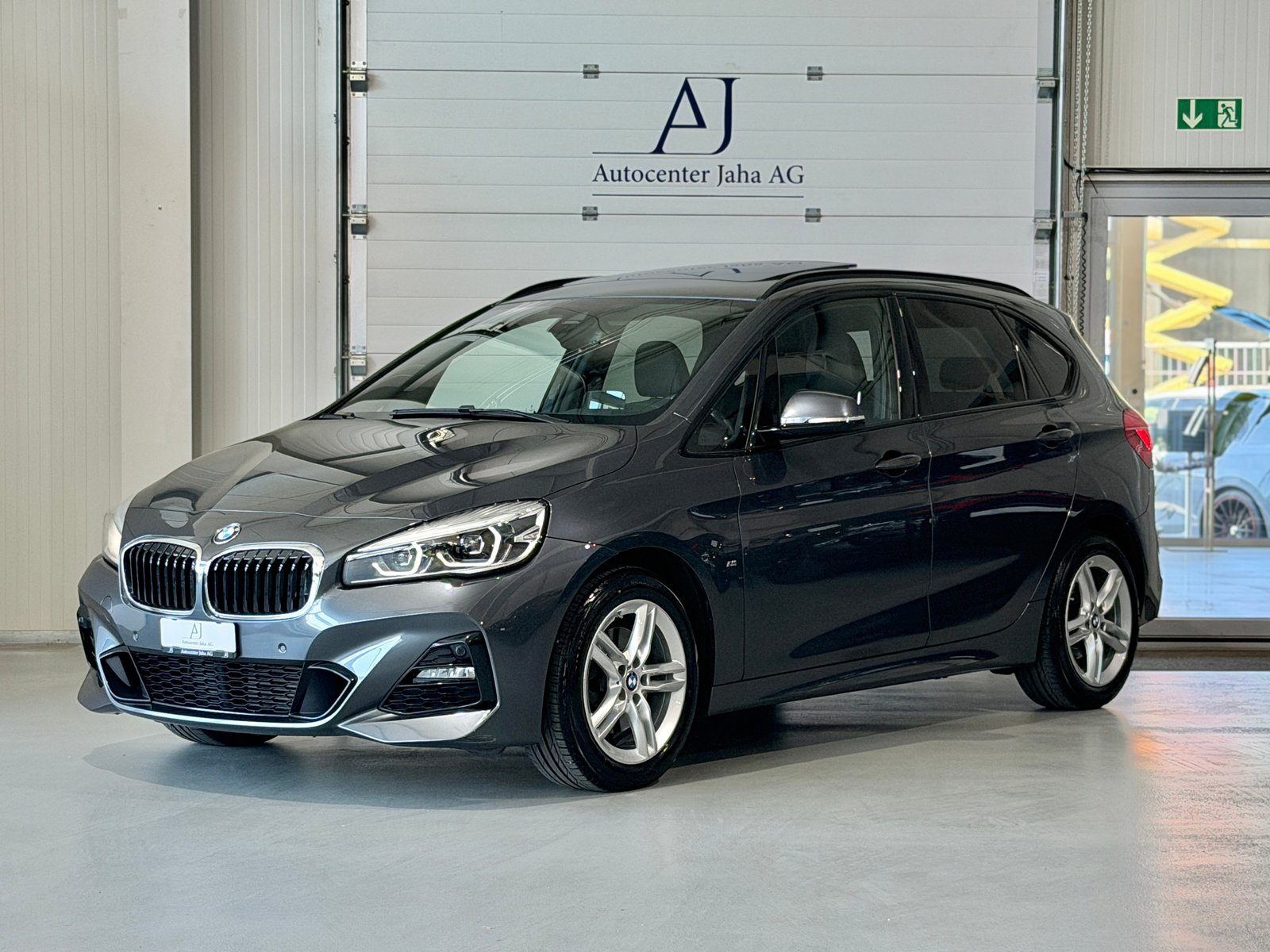BMW 218d Active Tourer Steptronic M Sport (CH) AHK 1., Diesel, Occasioni / Usate, Automatico - 3
