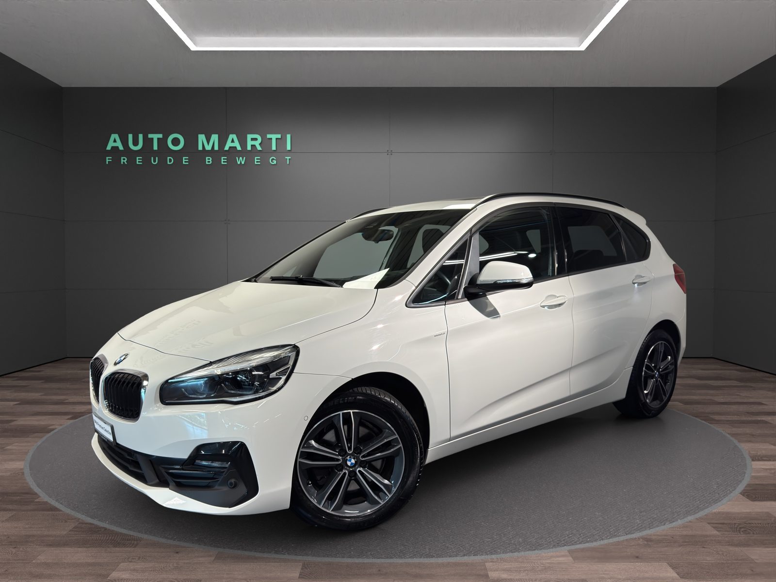 BMW 218d xDrive Active Tourer Sport Line