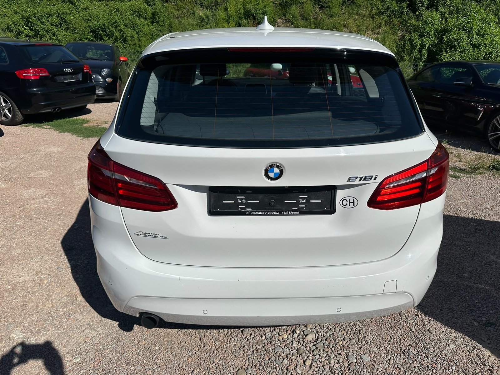 BMW 218i Active Tourer Steptronic, Petrol, Second hand / Used, Automatic - 4