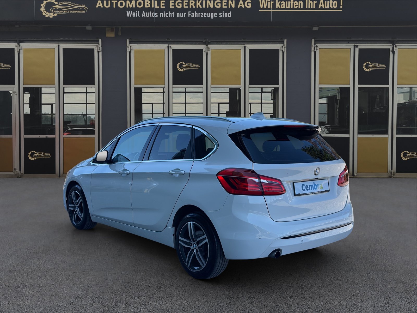 BMW 218d Active Tourer Sport Line Steptronic, Diesel, Occasion / Utilisé, Automatique - 7