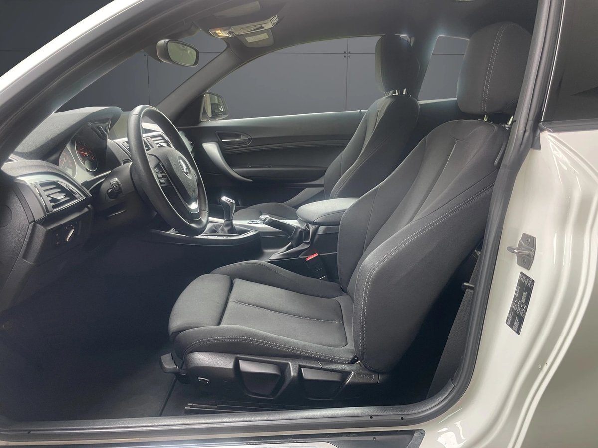 BMW 218d Sport Line, Diesel, Second hand / Used, Manual - 5
