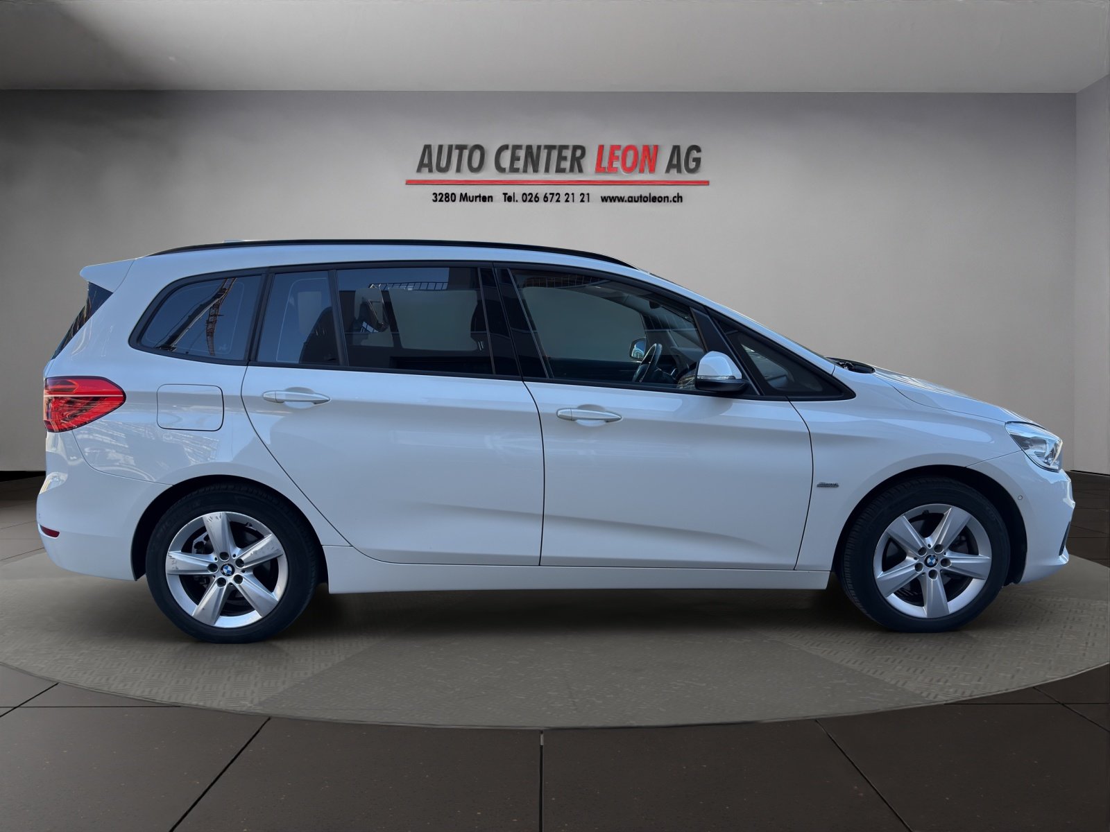 BMW 218d Gran Tourer Steptronic, Diesel, Occasion / Gebraucht, Automatik - 6