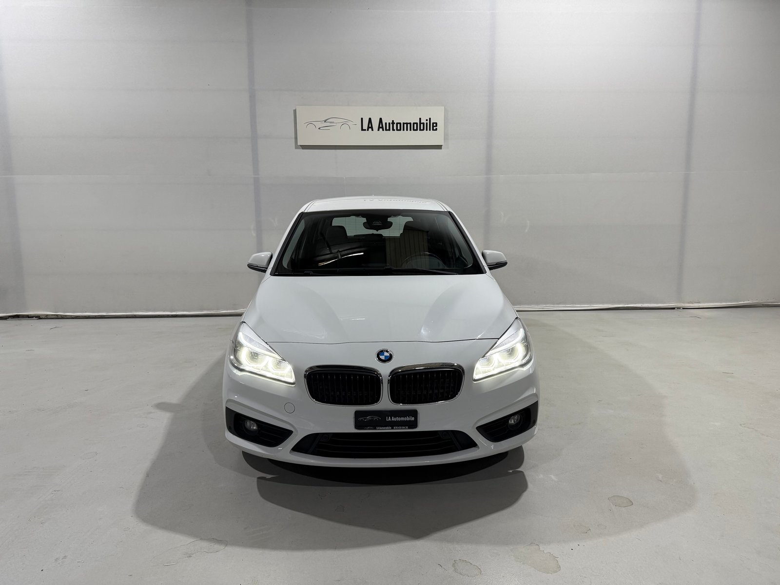 BMW 218d Gran Tourer Steptronic, Diesel, Occasion / Gebraucht, Automatik - 4