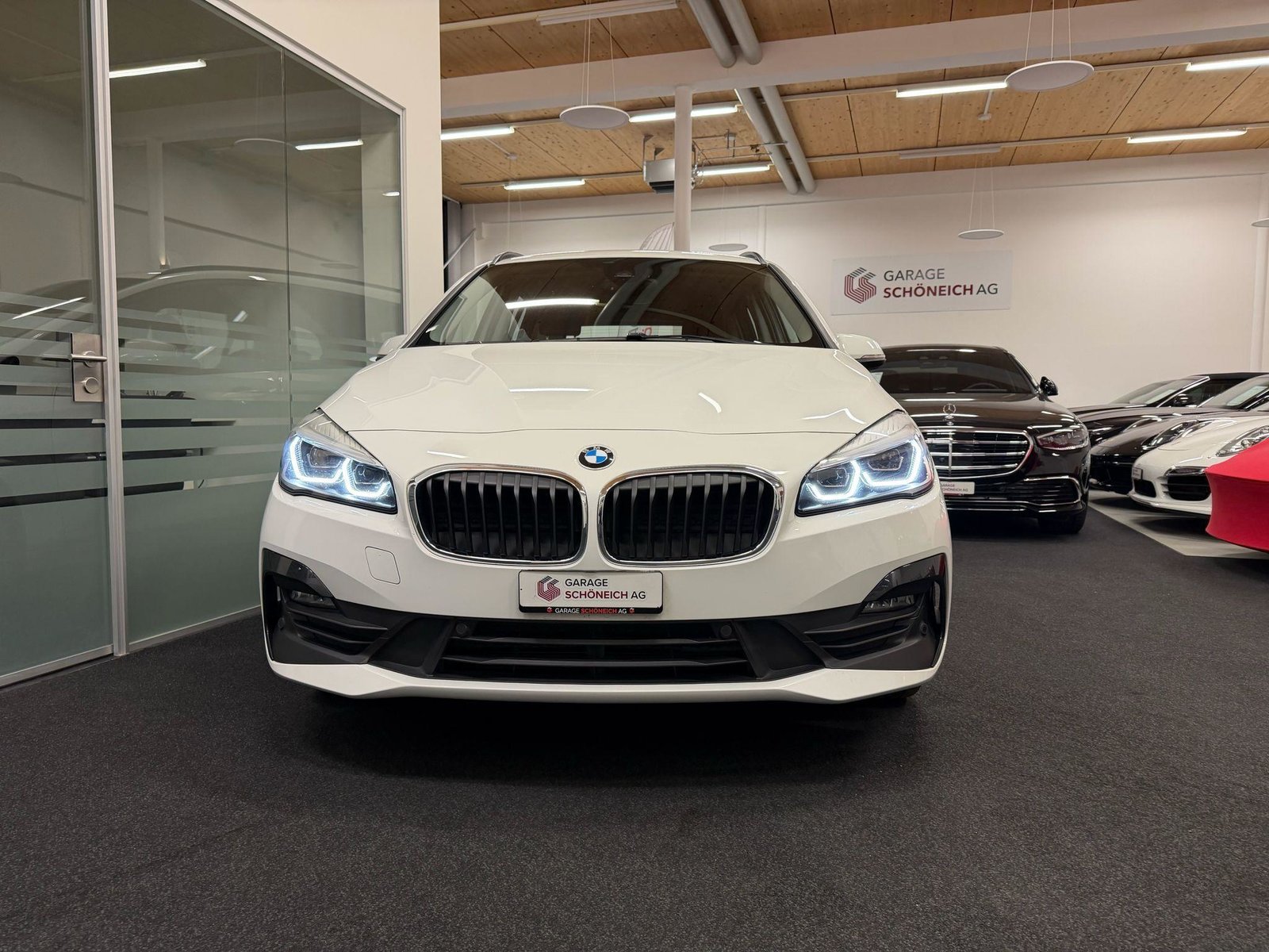 BMW 218d Gran Tourer, Diesel, Occasion / Gebraucht, Automatik - 2
