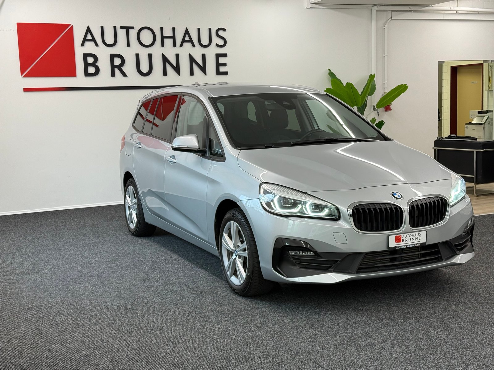 BMW 218i Gran Tourer Steptronic 7-Plätzer, Benzina, Occasioni / Usate, Automatico - 3