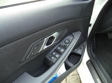 BMW 218 330e xDrive, Plug-in-Hybrid Benzin/Elektro, Occasion / Gebraucht, Automatik - 7