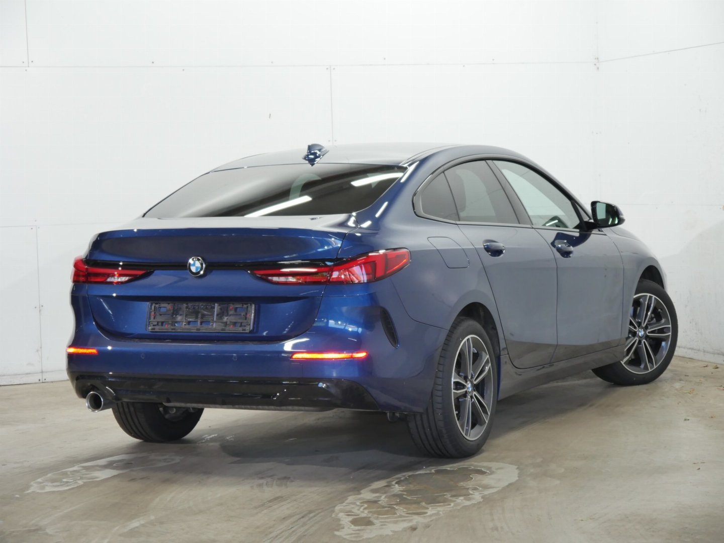 BMW 218i Gran Coupé, Essence, Occasion / Utilisé, Manuelle - 4