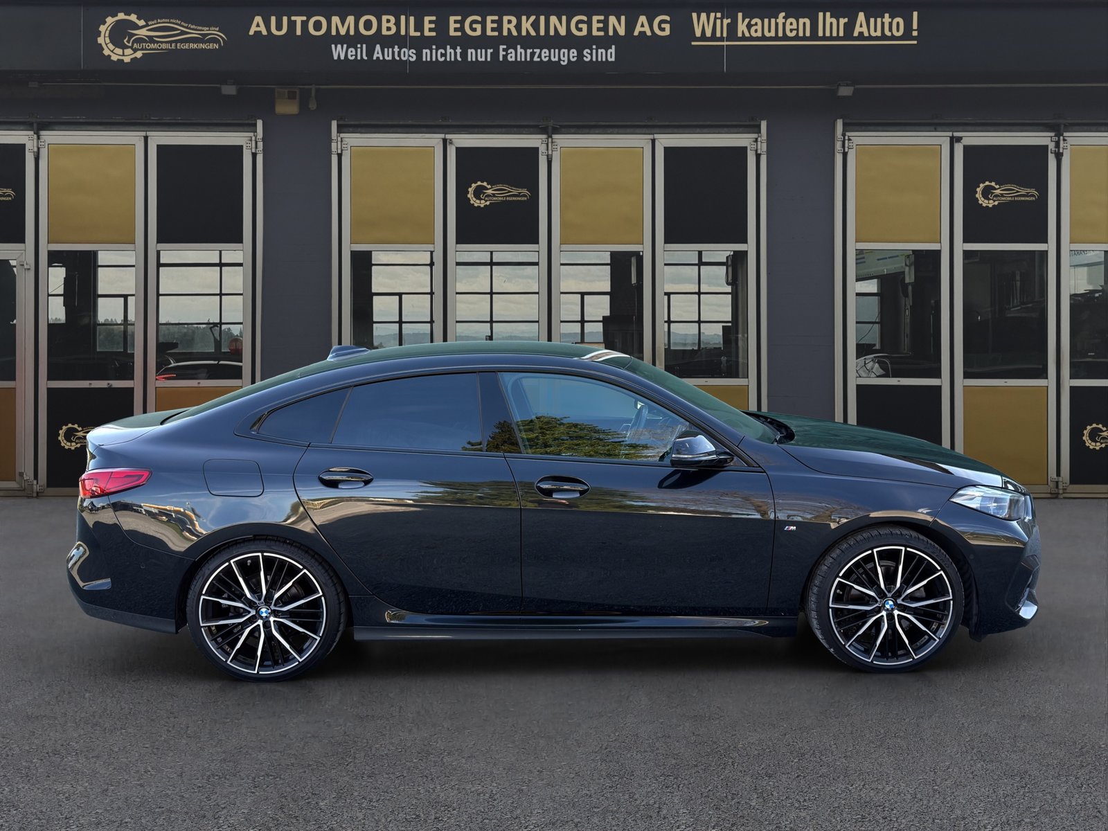 BMW 218i Gran Coupé M Sport, Benzin, Occasion / Gebraucht, Automatik - 4