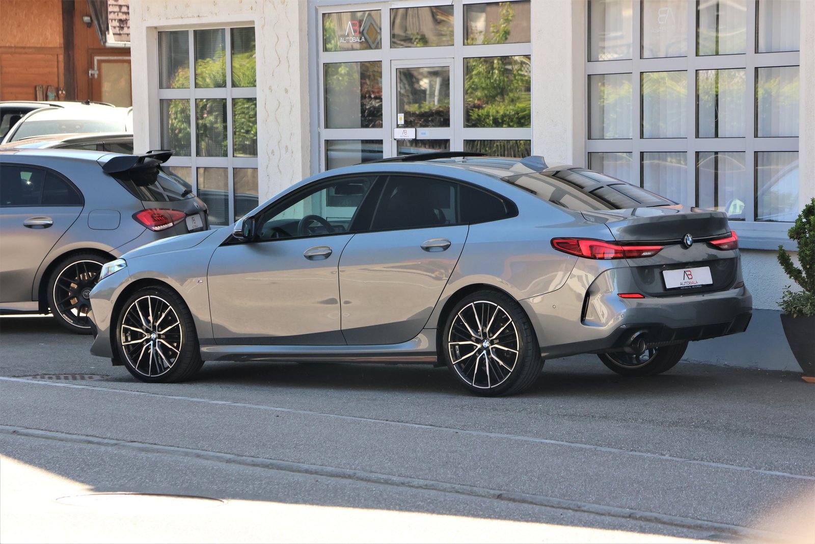 BMW 218i Gran Coupé M Sport Steptronic, Benzin, Occasion / Gebraucht, Automatik - 4