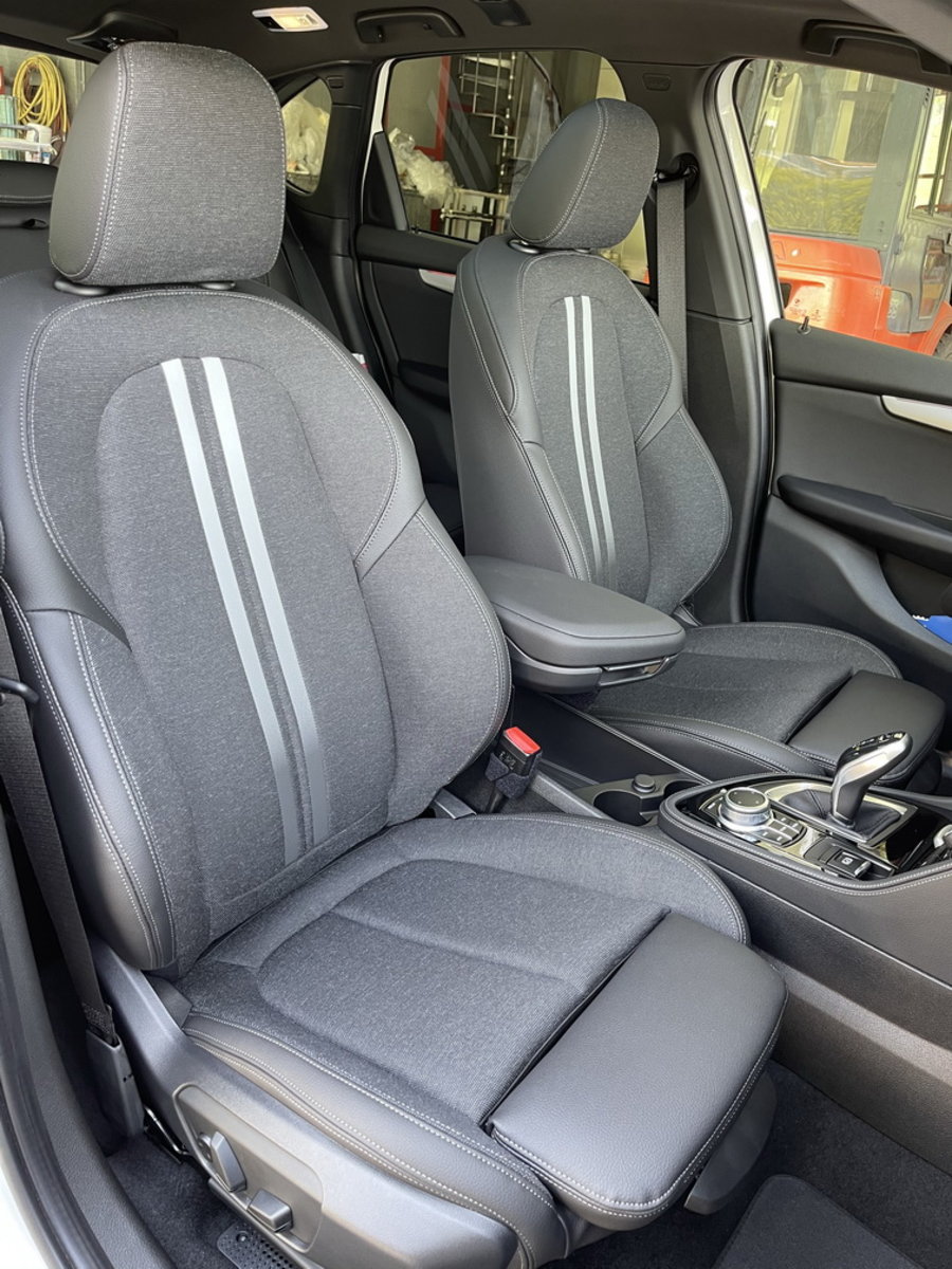 BMW 218d xDrive SAG Active Tourer, Diesel, Occasion / Gebraucht, Automat - 3