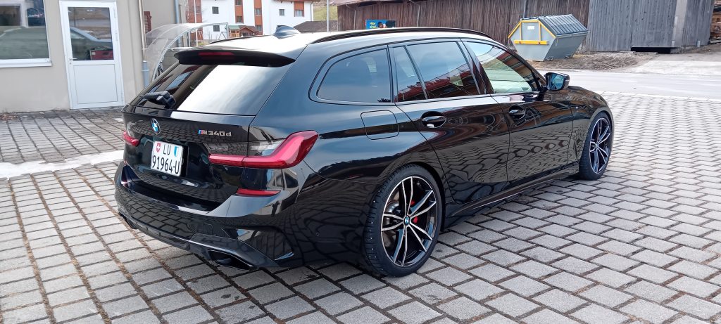 BMW 220 Active Tourer M340d xDrive, Mild-Hybrid Diesel/Electric, Second hand / Used, Automatic - 4