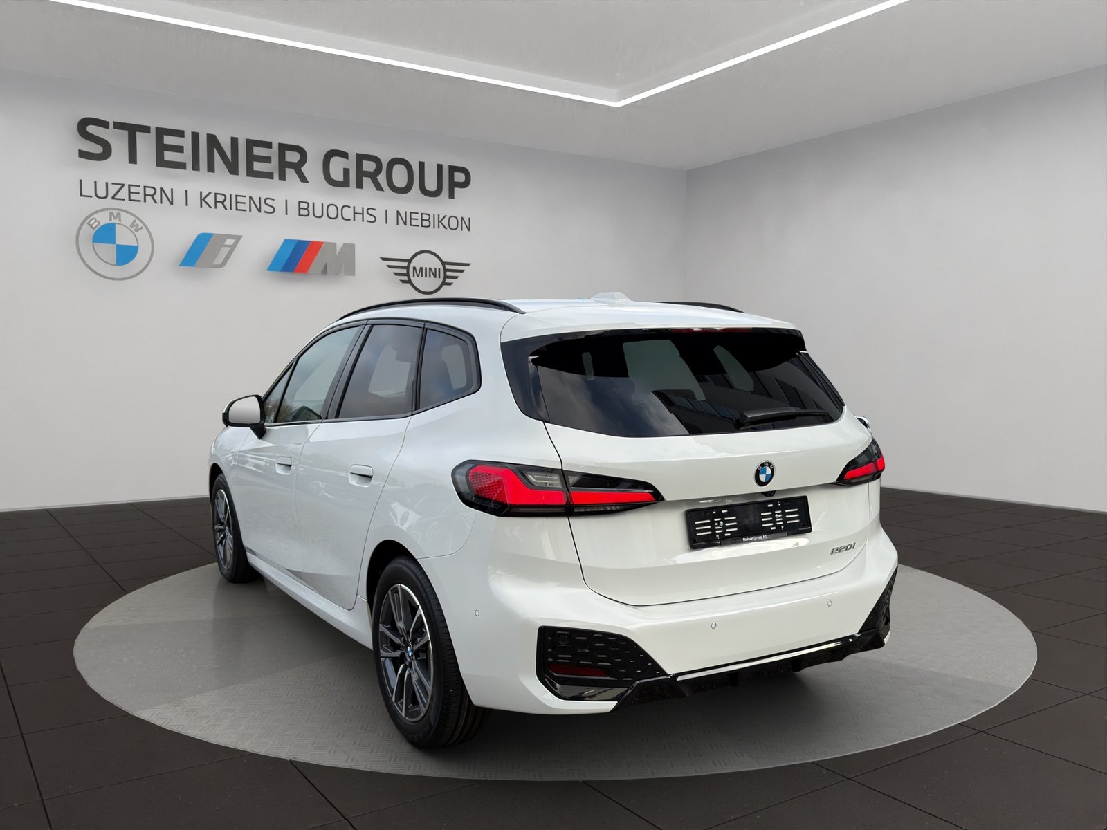 BMW 220i Active Tourer M Sport DKG, Hybride Leggero Benzina/Elettrica, Auto nuove, Automatico - 7