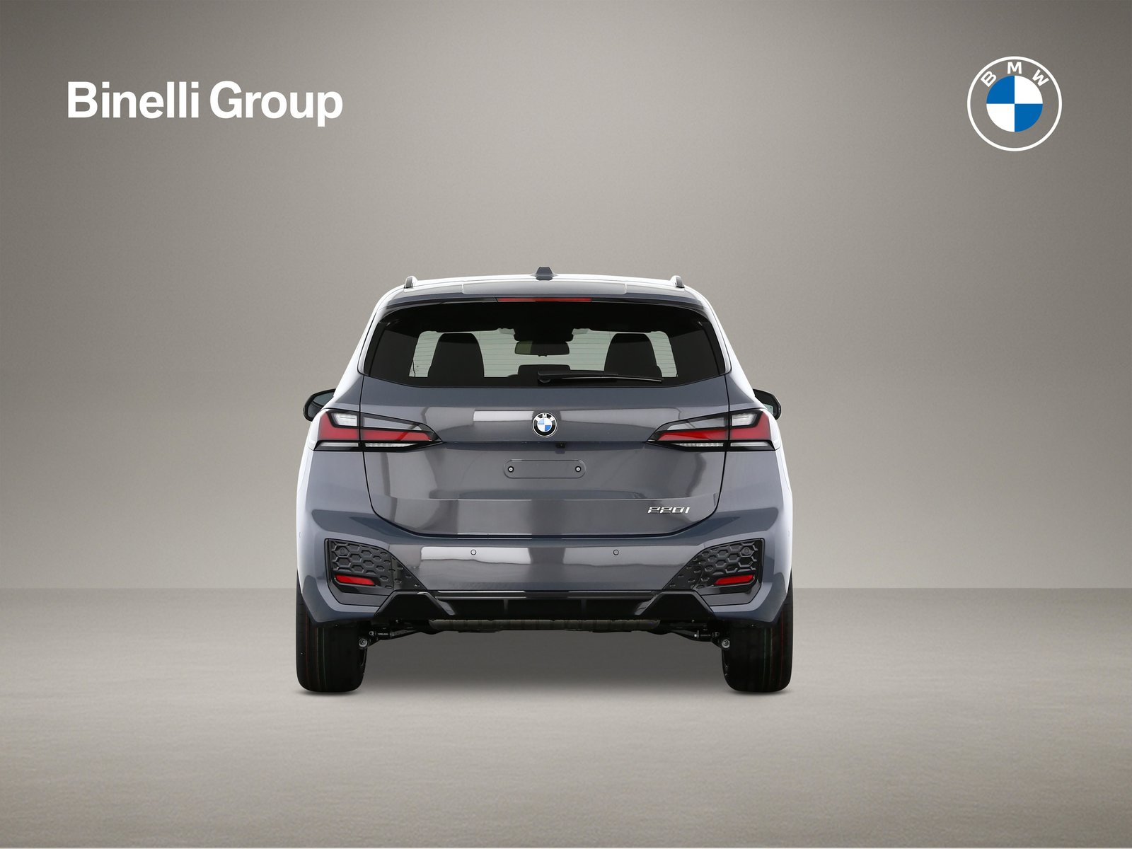 BMW 220i Active Tourer, Mild-Hybrid Petrol/Electric, New car, Automatic - 4