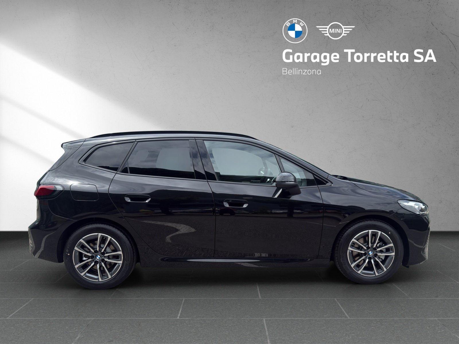 BMW 220i Active Tourer M Sport DKG, Hybride Leggero Benzina/Elettrica, Auto nuove, Automatico - 6