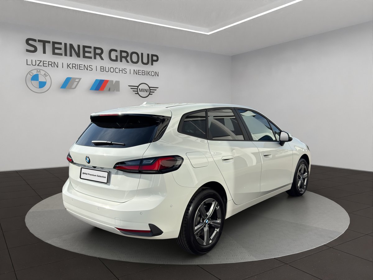 BMW 220i Active Tourer DKG, Hybride Léger Essence/Électricité, Occasion / Utilisé, Automatique - 5