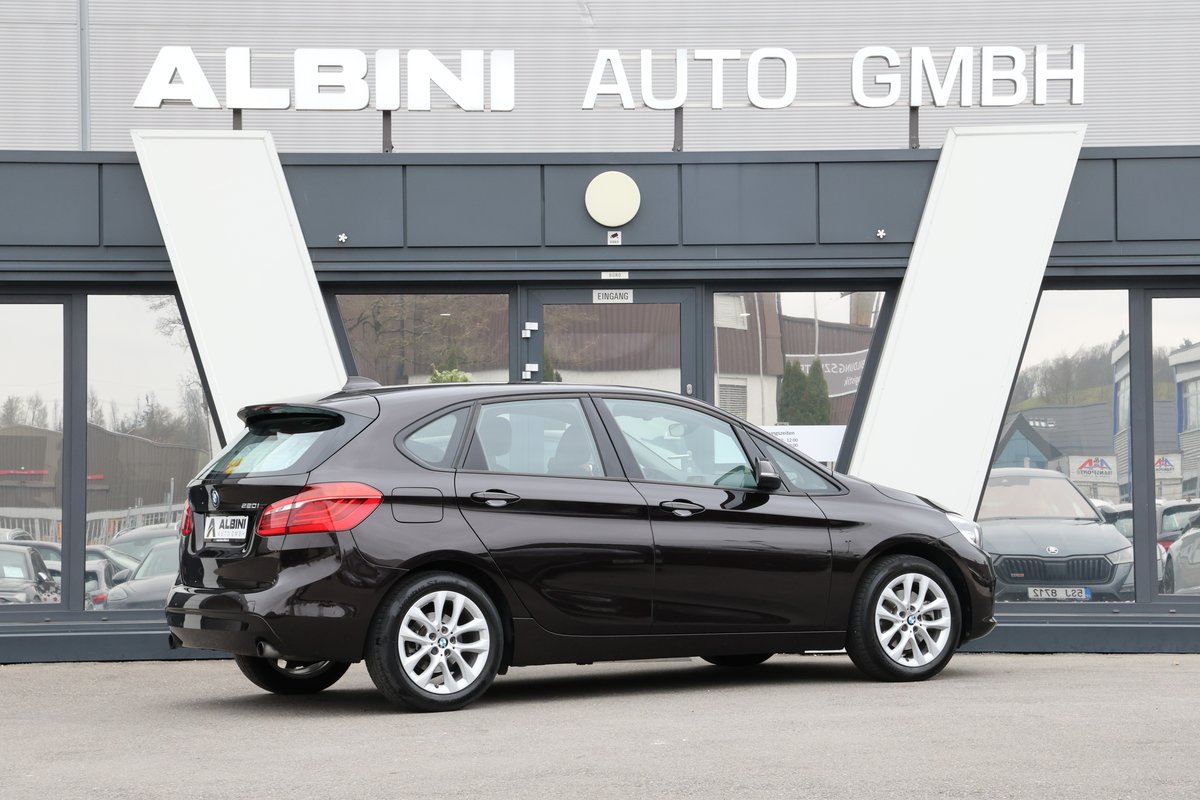 BMW 220i Active Tourer Steptronic, Petrol, Second hand / Used, Automatic - 3