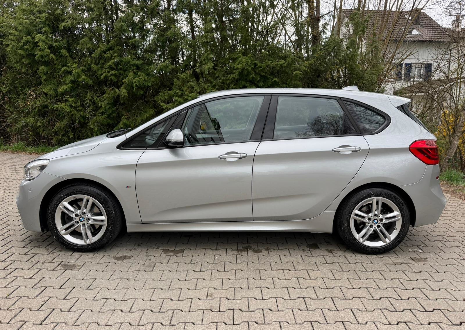 BMW 220i Active Tourer M Sport Steptronic, Petrol, Second hand / Used, Automatic - 2