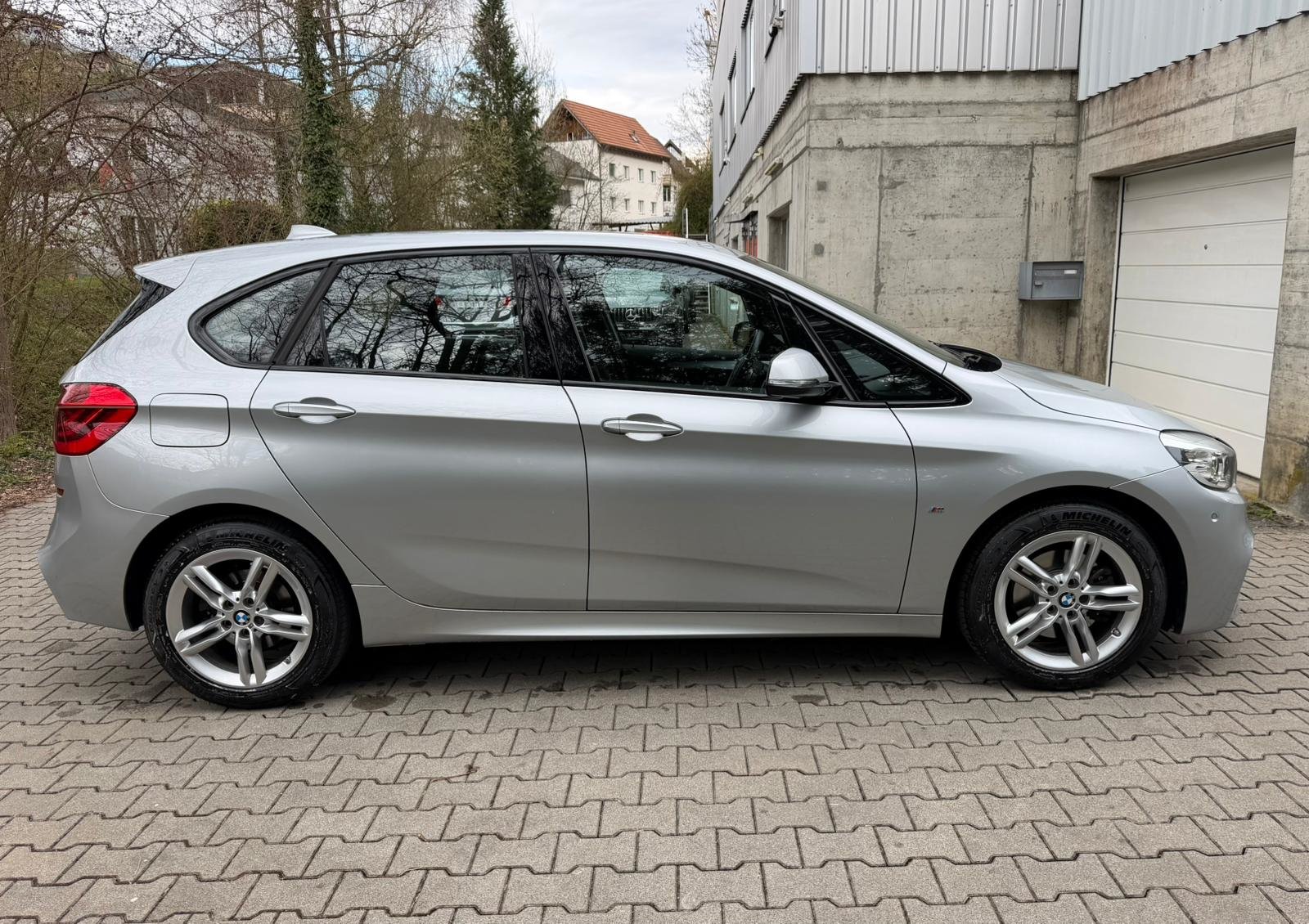 BMW 220i Active Tourer M Sport Steptronic, Petrol, Second hand / Used, Automatic - 6