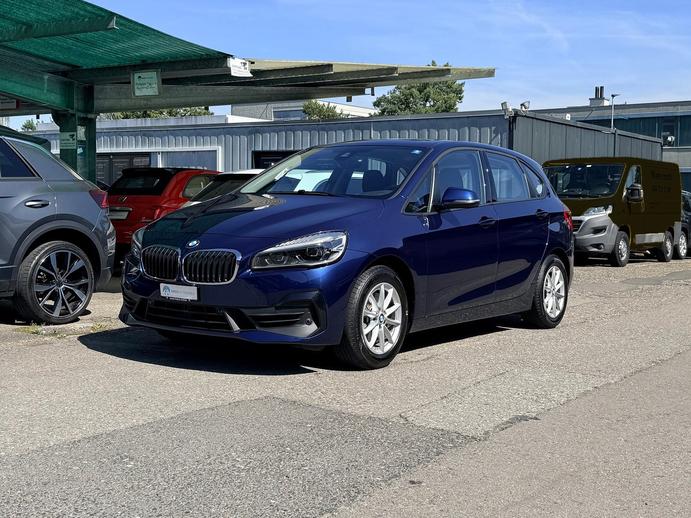 BMW 220i Active Tourer DKG-Automat Sport Line, Benzin, Occasion / Gebraucht, Automatik
