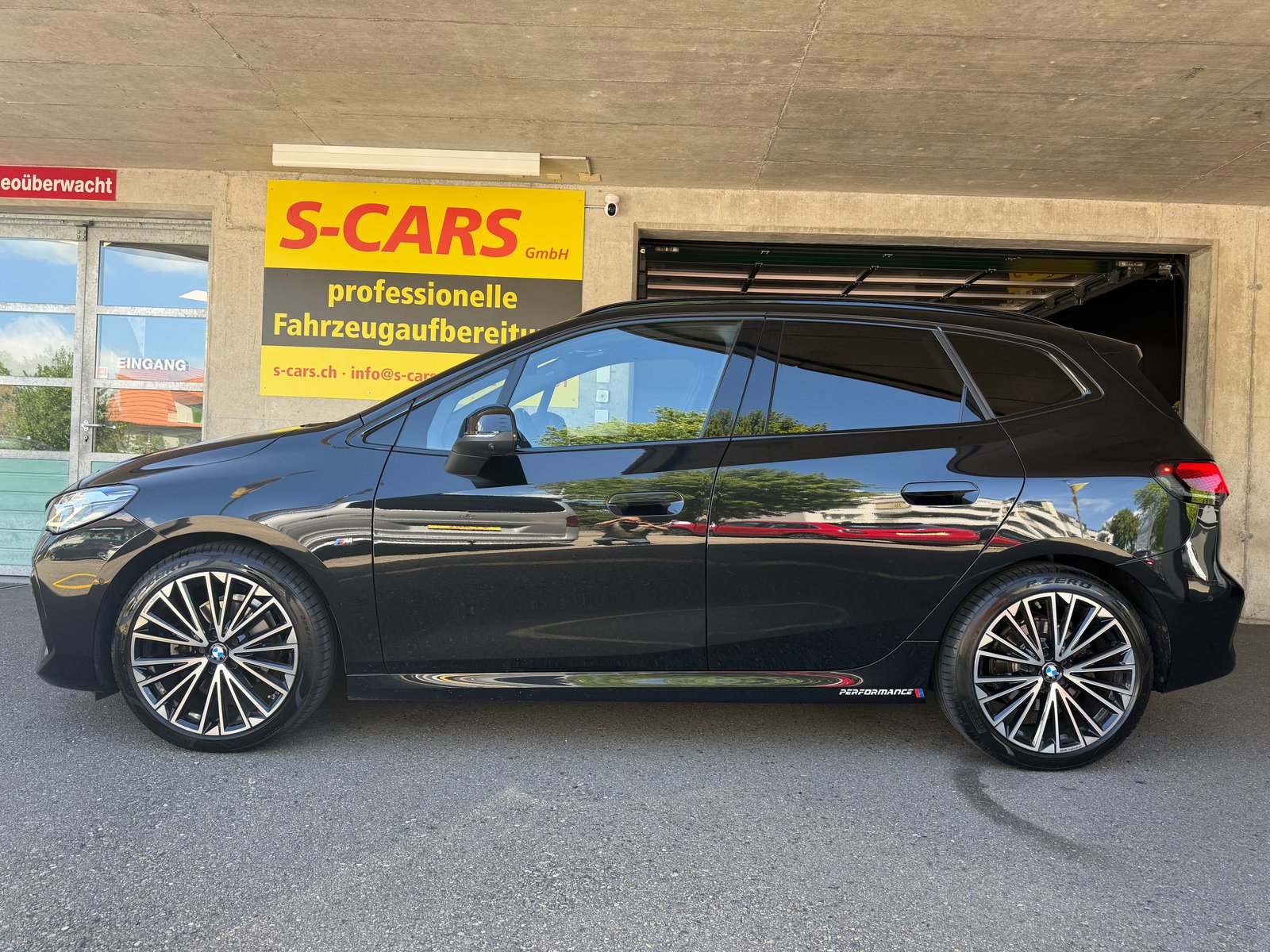 BMW 220i Active Tourer M Sport DKG