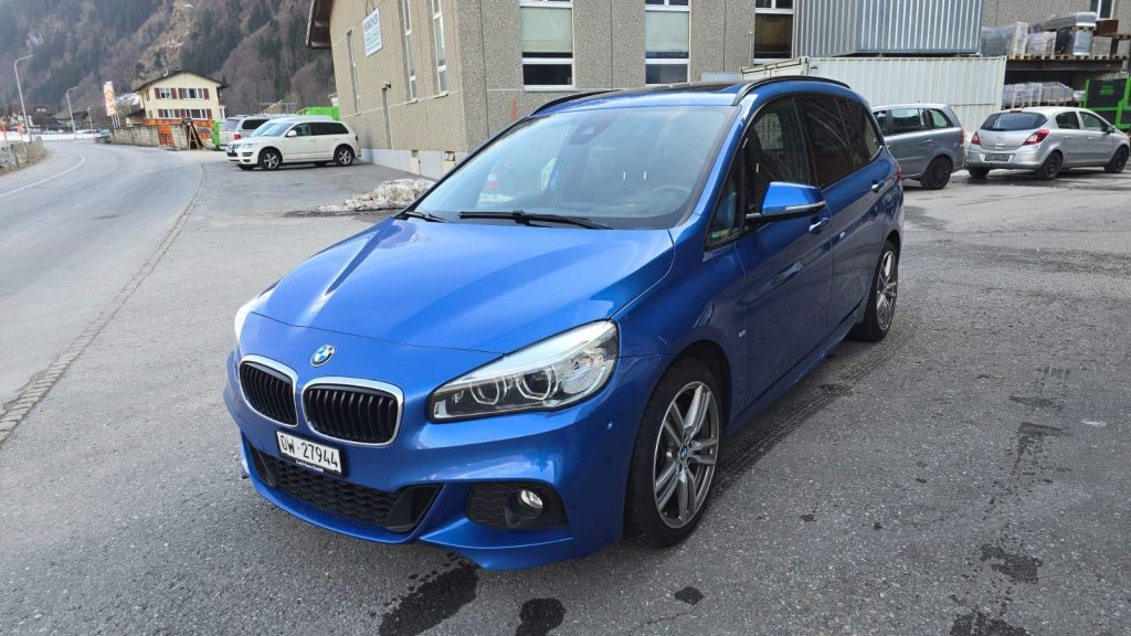 BMW 220 Active Tourer 220i SAG