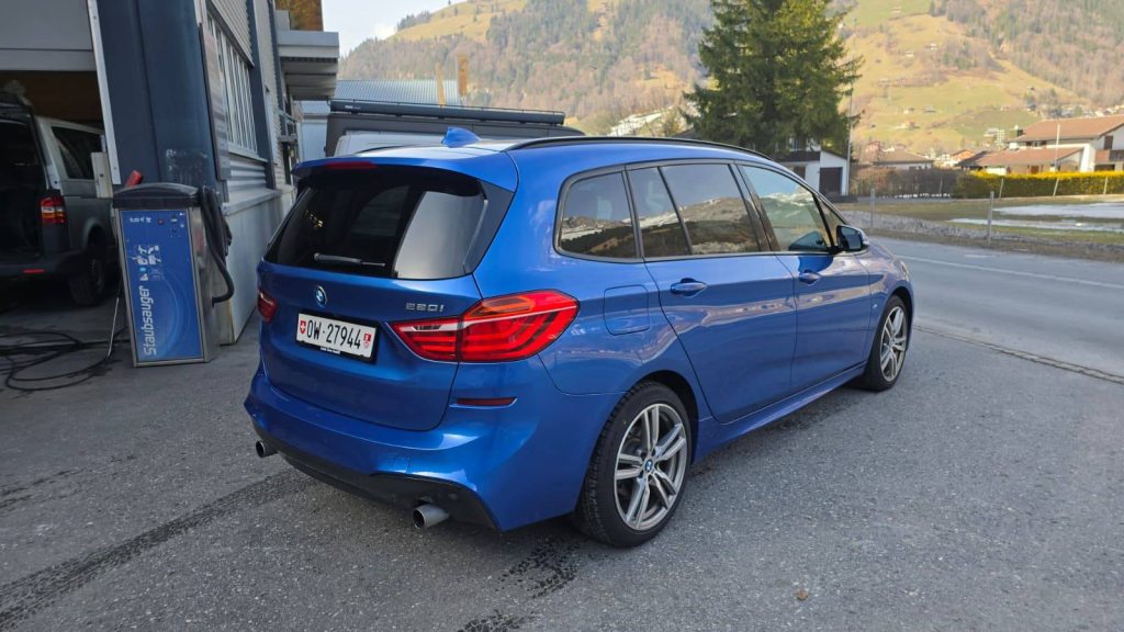 BMW 220 Active Tourer 220i SAG, Petrol, Second hand / Used, Automatic - 6