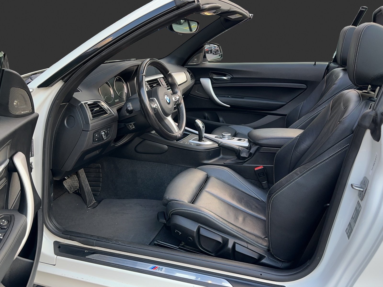 BMW 220i Steptronic M Sport, Benzin, Occasion / Gebraucht, Automatik - 7