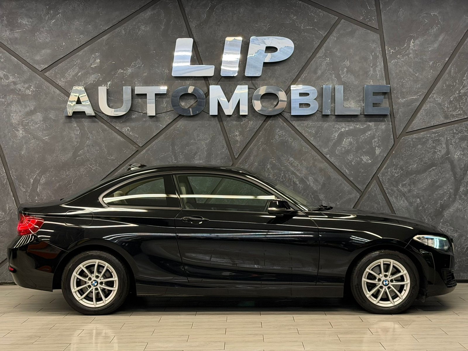 BMW 220d Steptronic, Diesel, Occasion / Utilisé, Automatique - 4