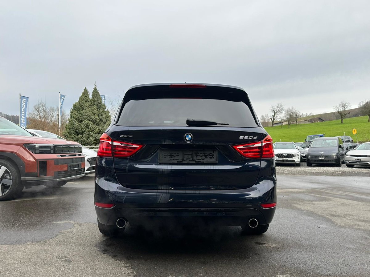 BMW 220d Gran Tourer Sport Line Steptronic, Diesel, Occasion / Gebraucht, Automatik - 6