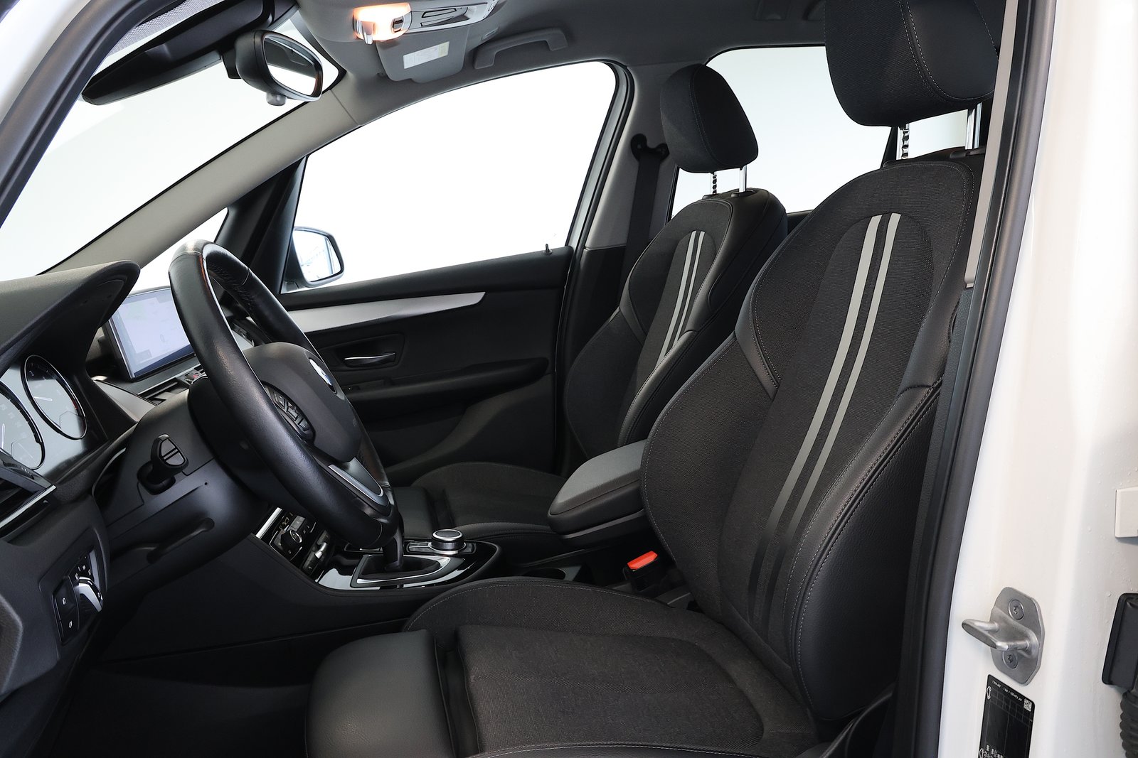 BMW 220d Gran Tourer Steptronic, Diesel, Occasion / Utilisé, Automatique - 7