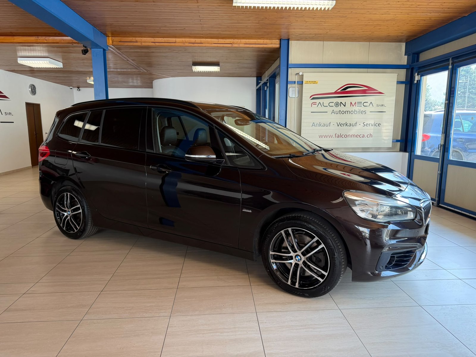 BMW 220d Gran Tourer Sport Line Steptronic, Diesel, Occasion / Gebraucht, Automatik - 2
