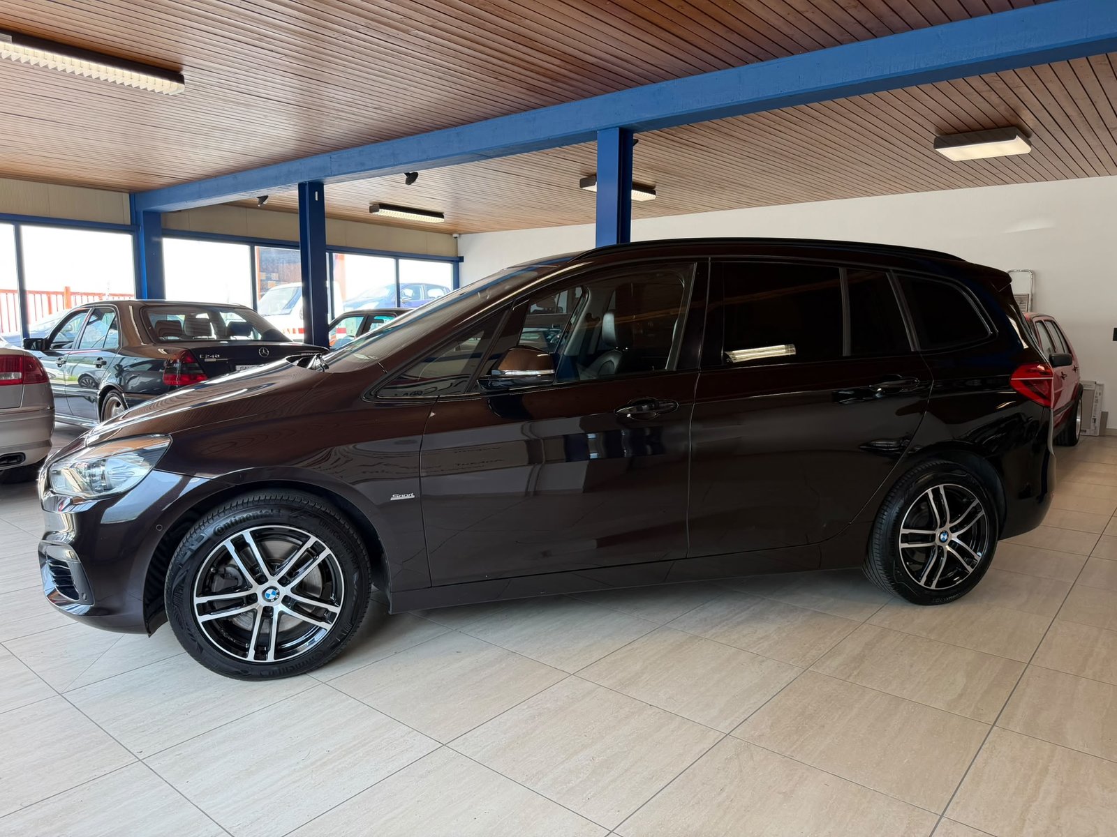BMW 220d Gran Tourer Sport Line Steptronic, Diesel, Occasion / Gebraucht, Automatik - 4