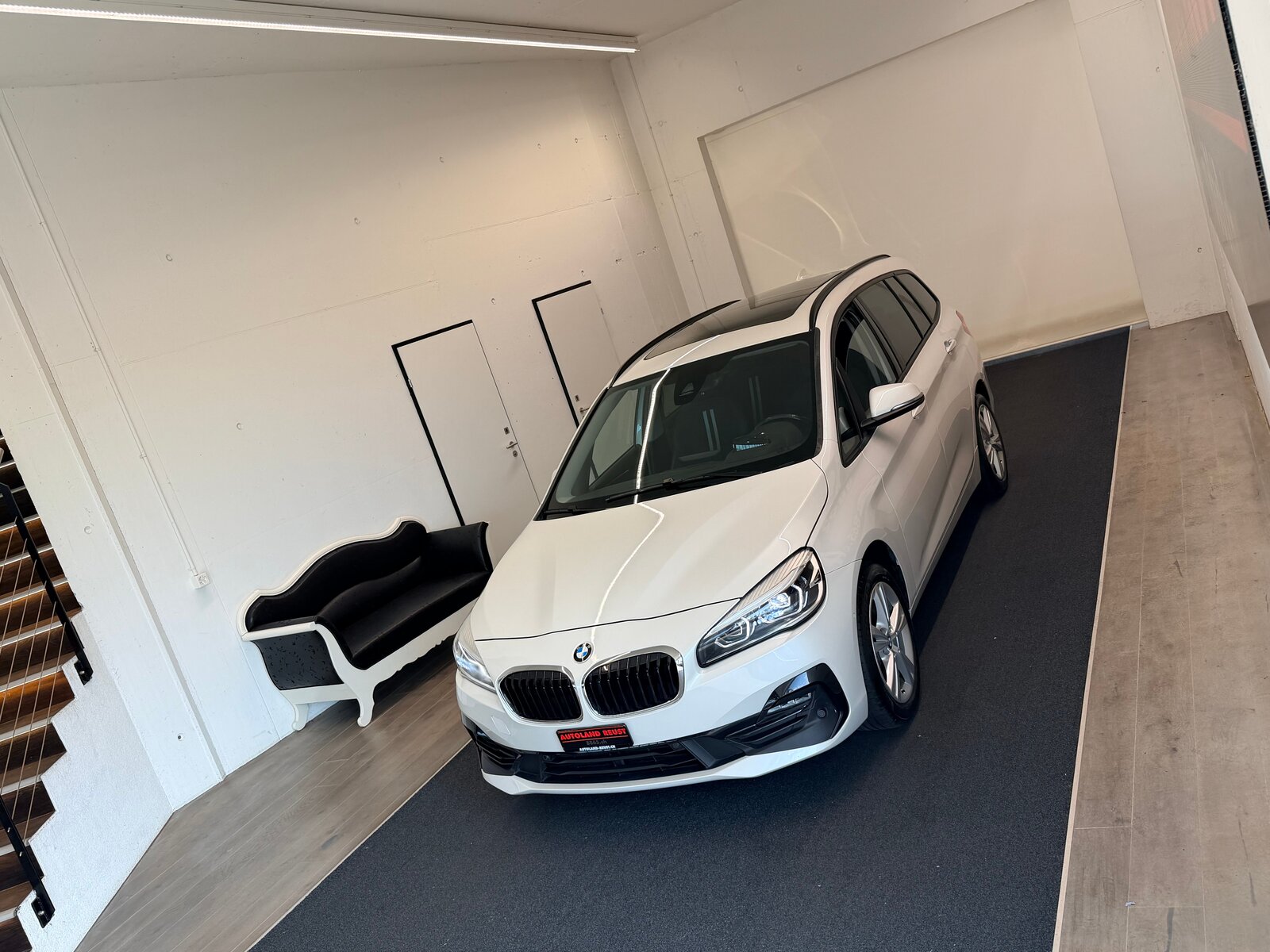 BMW 220d Gran Tourer Steptronic, Diesel, Occasion / Gebraucht, Automatik - 4
