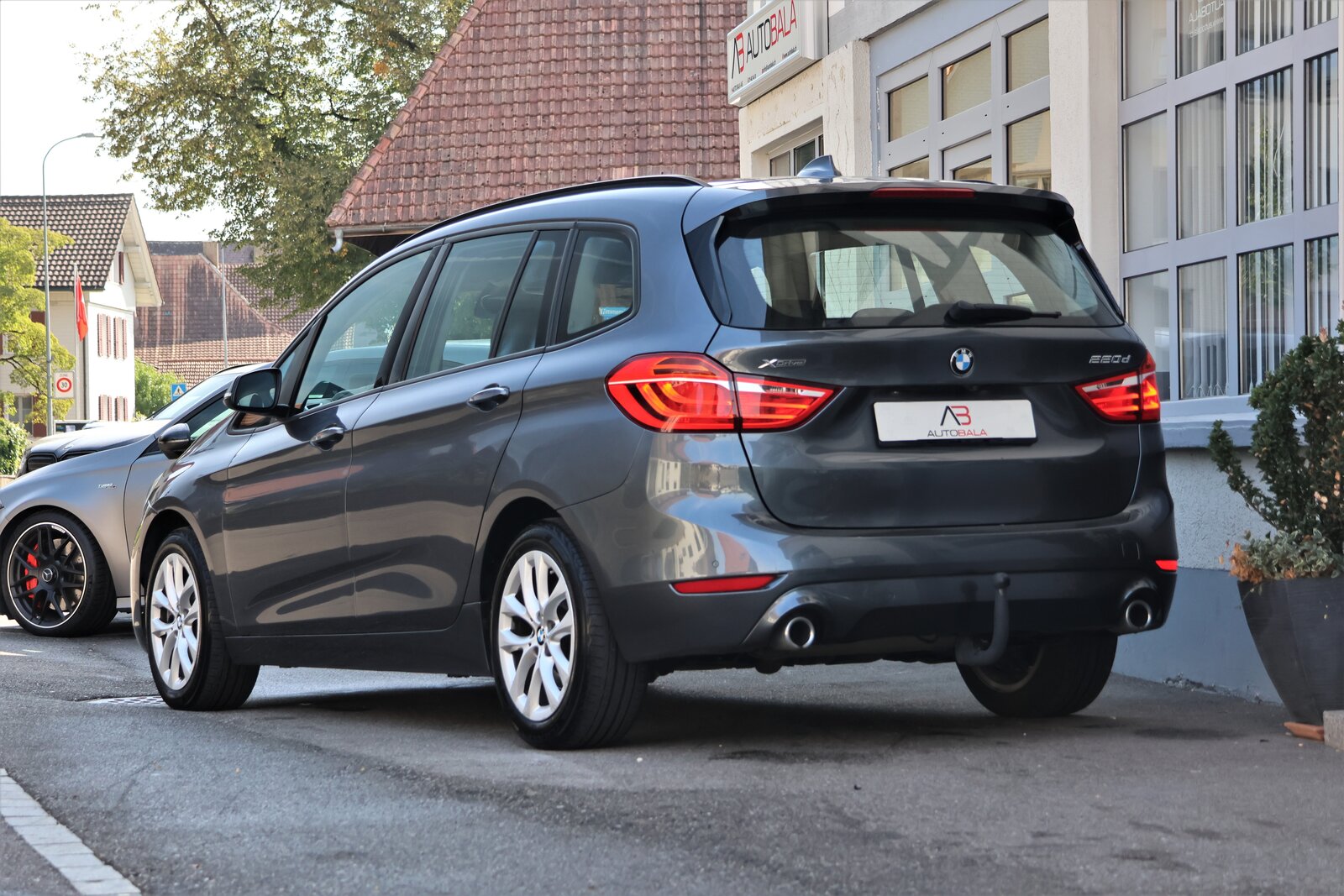 BMW 220d Gran Tourer Steptronic, Diesel, Occasion / Gebraucht, Automatik - 3