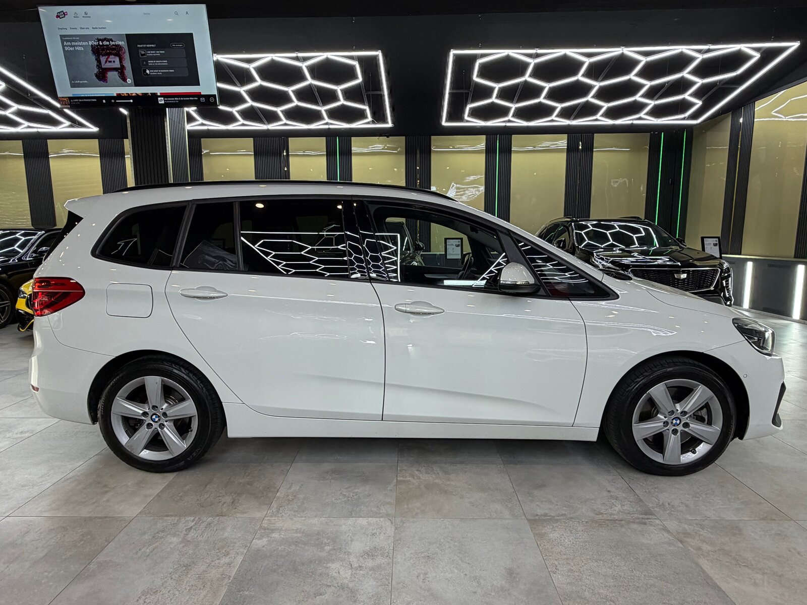 BMW 220d Gran Tourer Steptronic, Diesel, Occasion / Utilisé, Automatique - 4