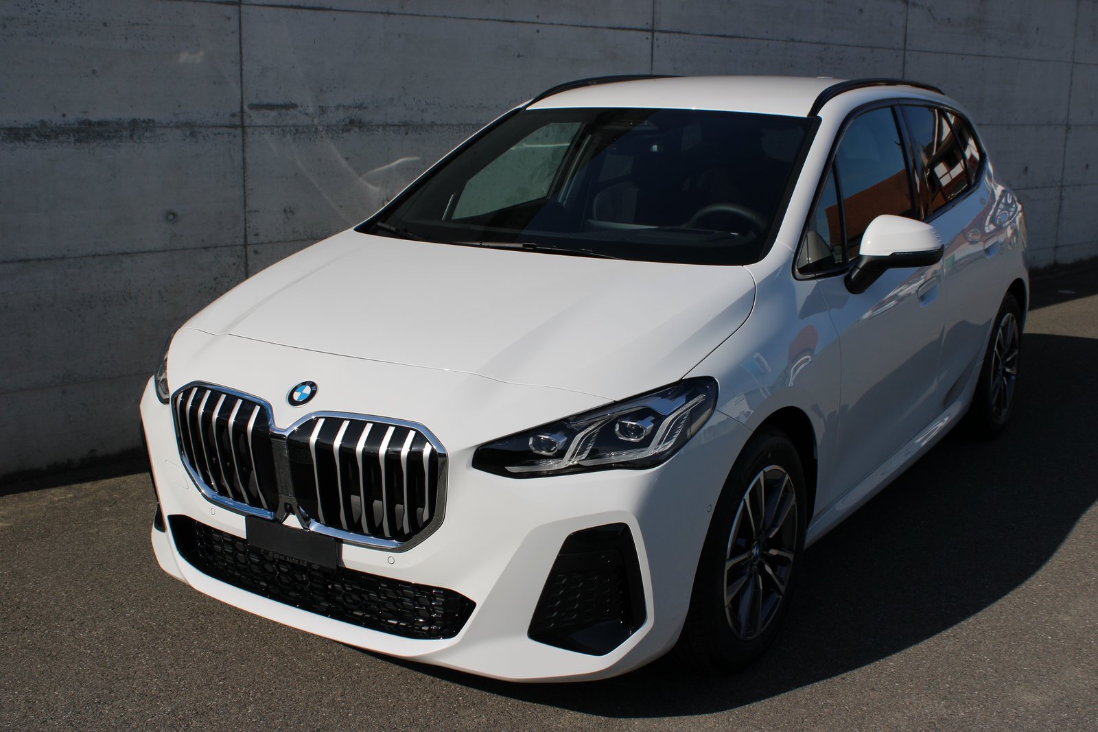 BMW 220i Act. Tour. M Sport