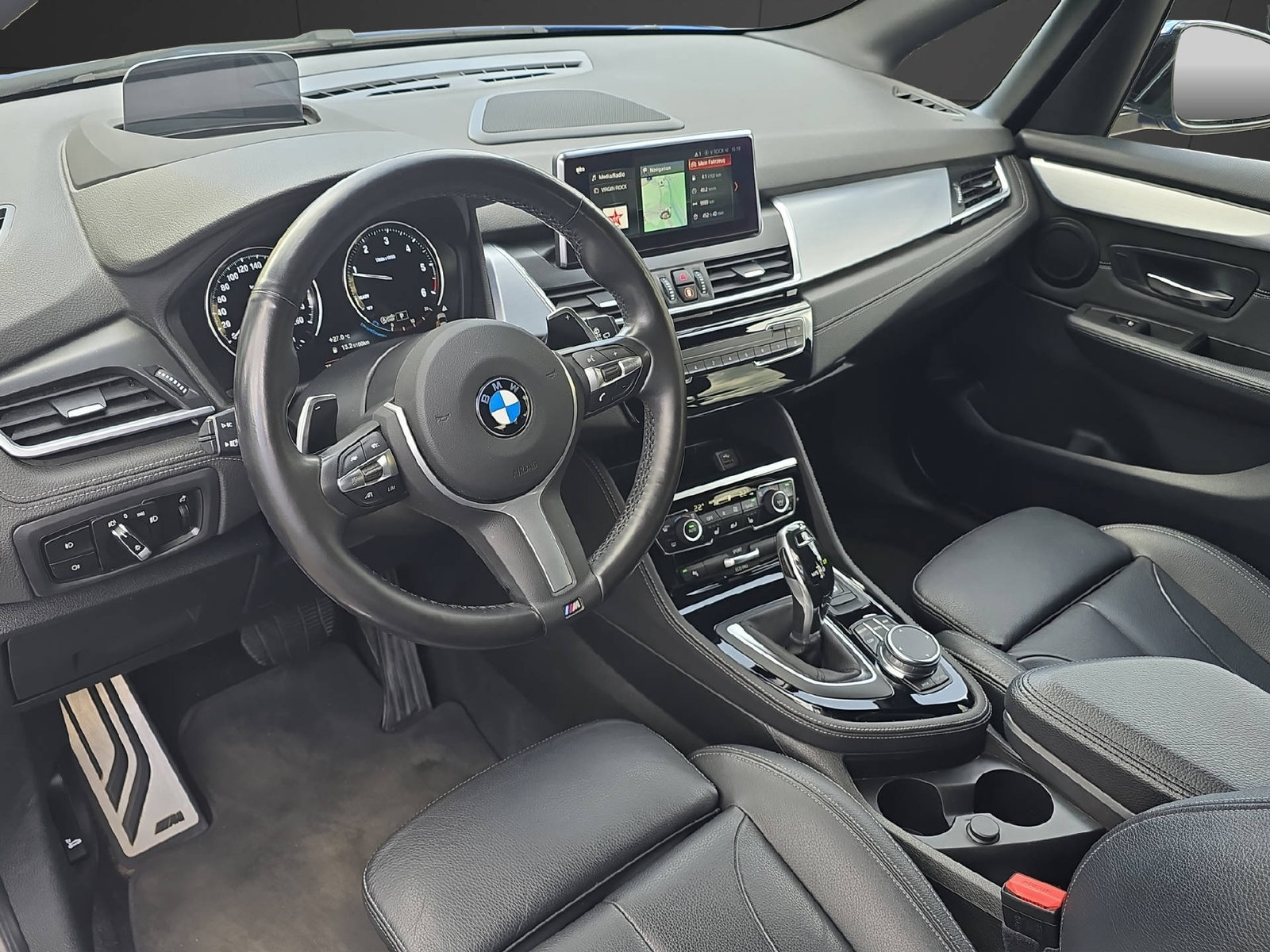 BMW 220d Active Tourer M Sport ** Frisch ab MFK & 12 Monate GAR, Diesel, Occasioni / Usate, Automatico - 6