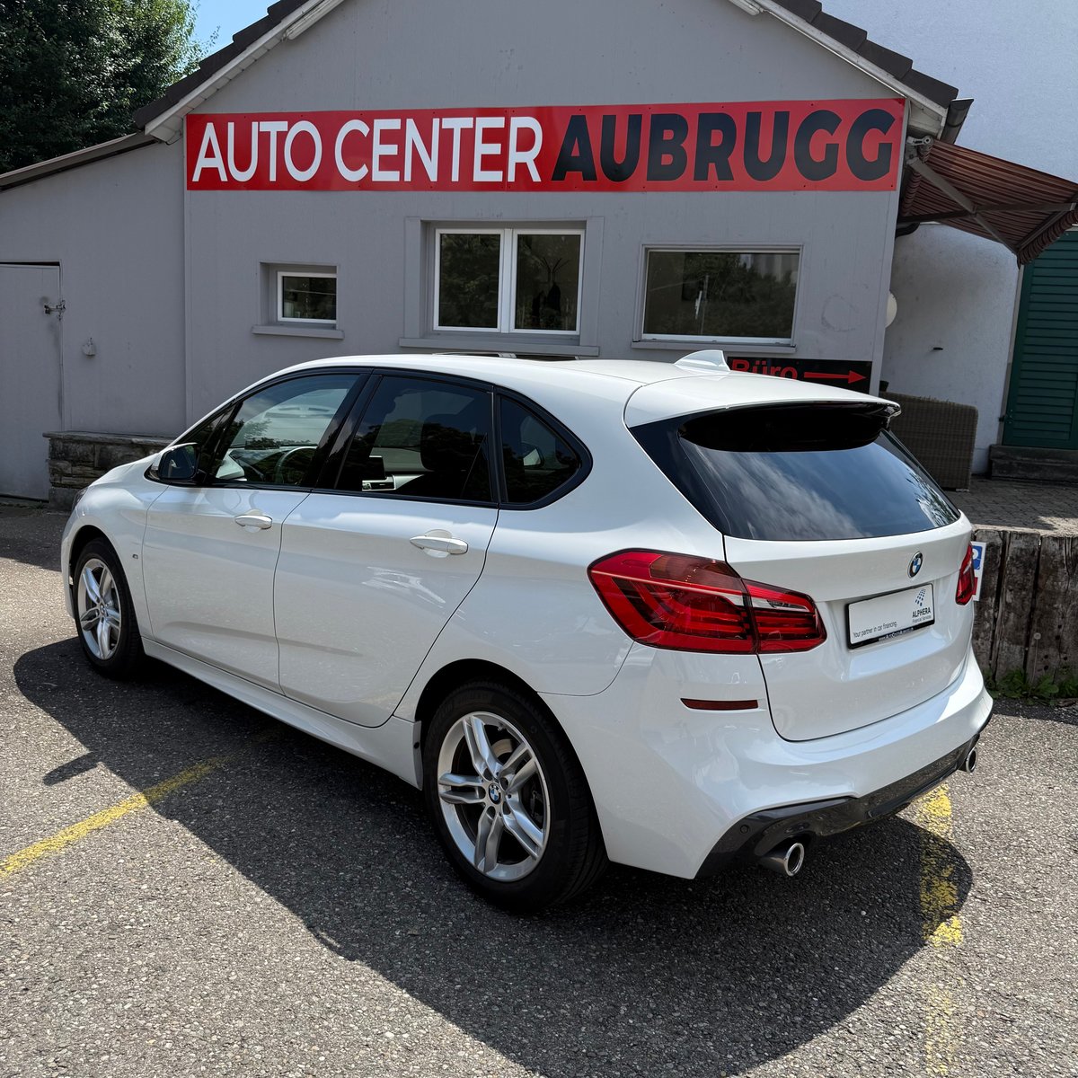 BMW 220d Active Tourer Steptronic M Sport, Diesel, Occasion / Gebraucht, Automatik - 2